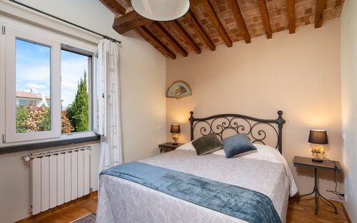 Private villa with swimming pool in Tuscany 12 Italian Breaks