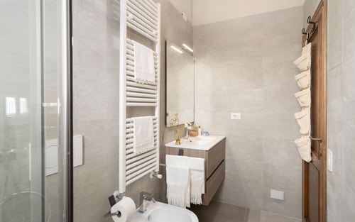 Private villa with swimming pool in Tuscany 18 Italian Breaks