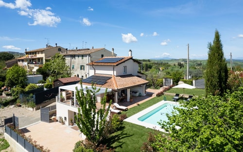 Private villa with swimming pool in Tuscany 30 Italian Breaks
