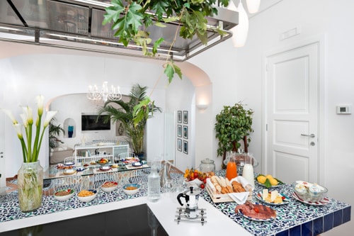 Villa Dani - Sea-facing villa with two pools 9 Italian Breaks