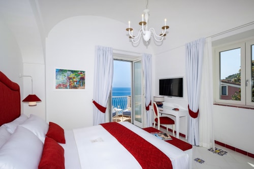 Villa Dani - Sea-facing villa with two pools 21 Italian Breaks
