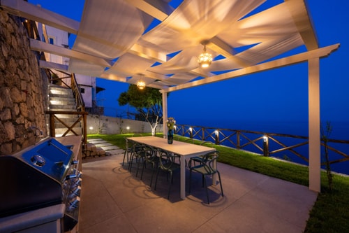 Villa Dani - Sea-facing villa with two pools 47 Italian Breaks