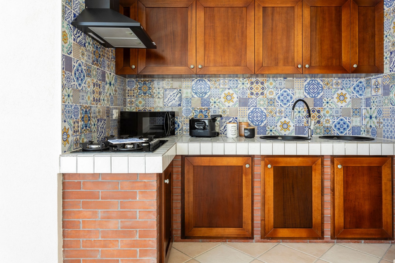 Private beachfront villa in Sicily 7 Italian Breaks