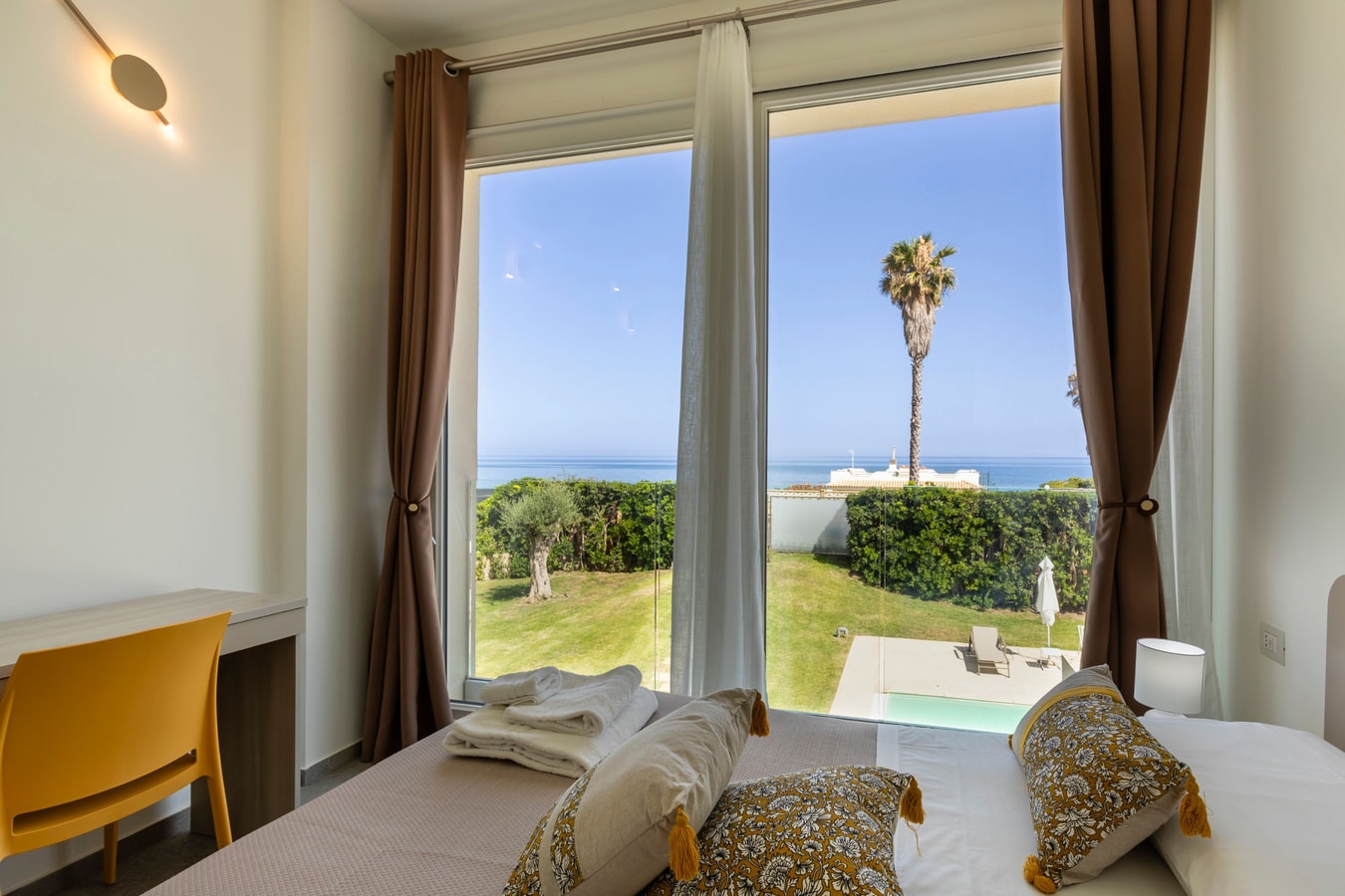 Villa Ivetta - Private villa with swimming pool in Sicily 12 Italian Breaks