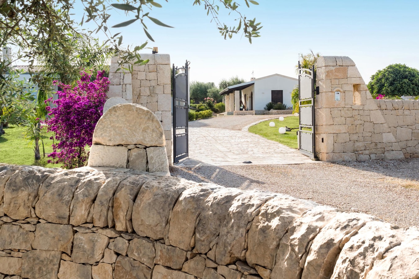 Villa Candia (10 Guests) – Modica Area 44 Italian Breaks
