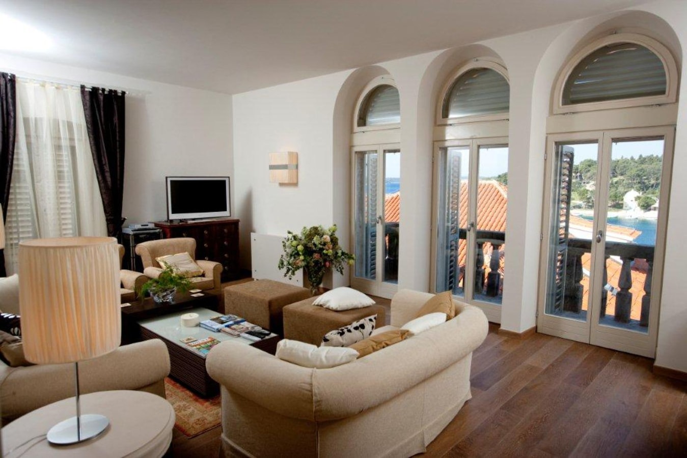 Villa Ljuba - Private villa with pool, Hvar 2 My Villa Breaks