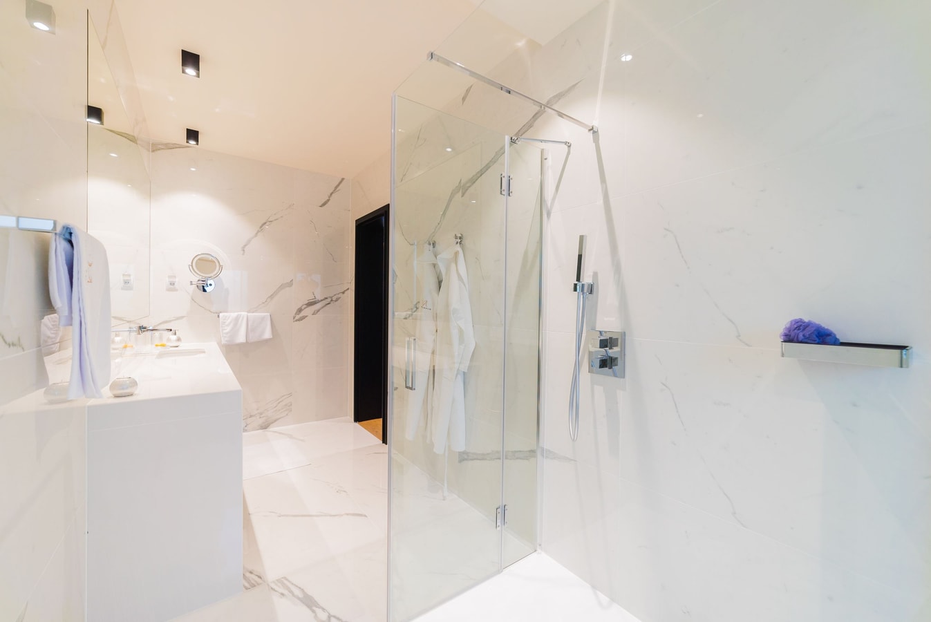 Villa Snjezana - Private villa with pool and sea access 15 My Villa Breaks