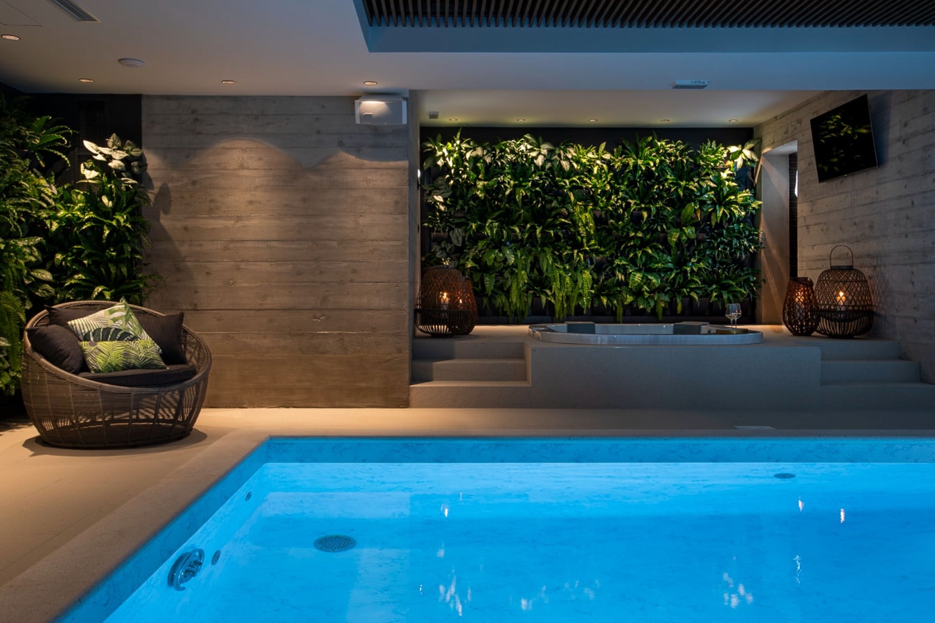 Villa Spasenka - Private villa with two pools in Croatia 26 My Villa Breaks