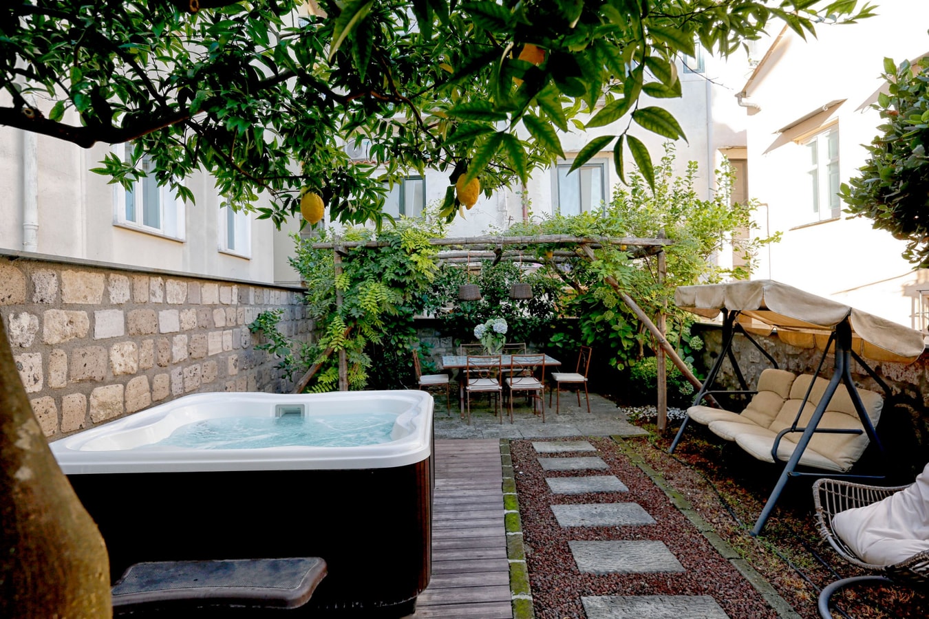 Casa Canalina - Private apartment in Sorrento 1 Italian Breaks