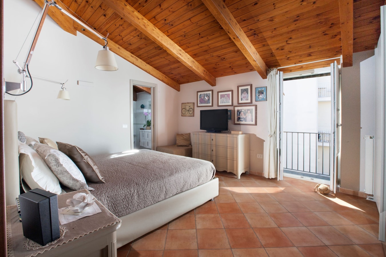 Casa Canalina - Private apartment in Sorrento 25 Italian Breaks
