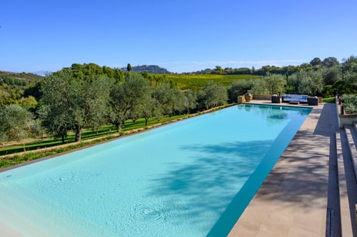 Private villa with swimming pool in Tuscany 2 Italian Breaks
