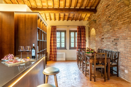 Private villa with swimming pool in Tuscany 11 Italian Breaks