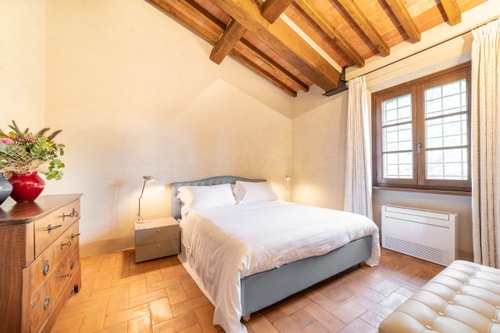 Private villa with swimming pool in Tuscany 28 Italian Breaks
