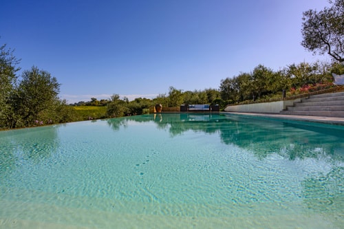 Private villa with swimming pool in Tuscany 37 Italian Breaks
