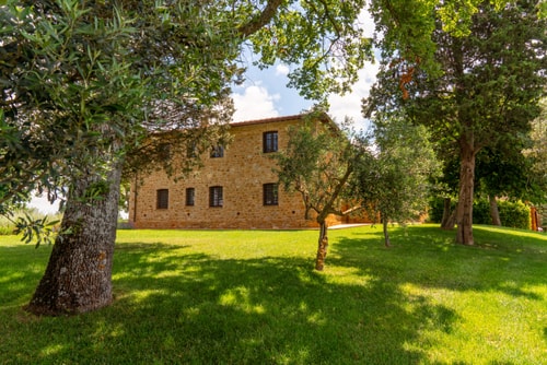 Private villa with swimming pool in Tuscany 47 Italian Breaks