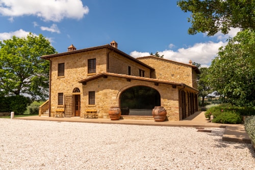 Private villa with swimming pool in Tuscany 59 Italian Breaks