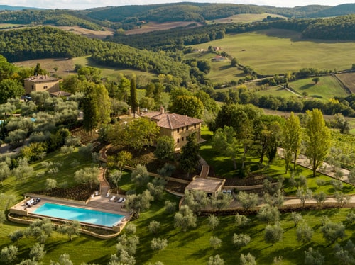 Private villa with swimming pool in Tuscany 63 Italian Breaks