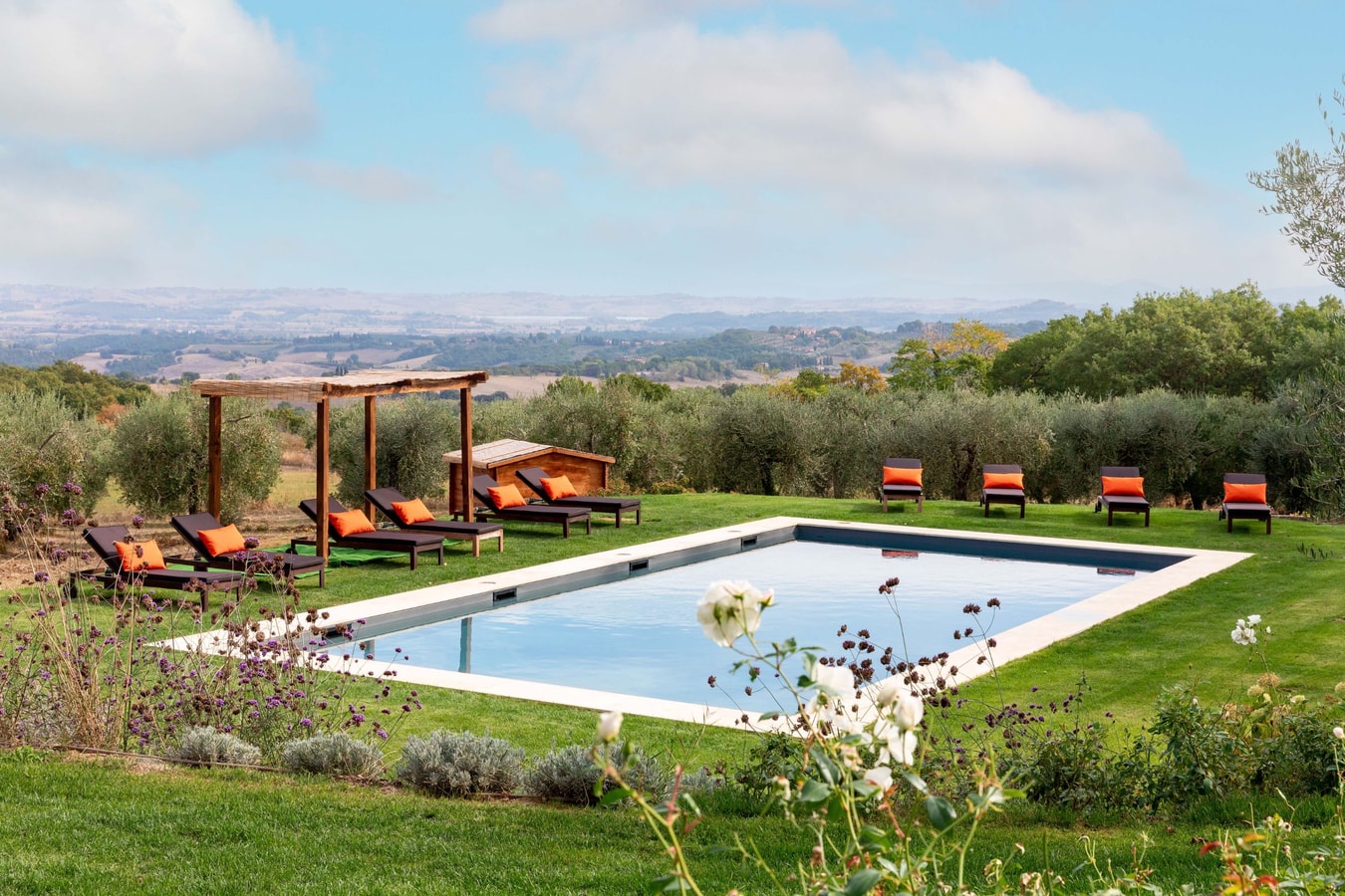 Villa Caprese - Private villa with pool in Tuscany Italian Breaks