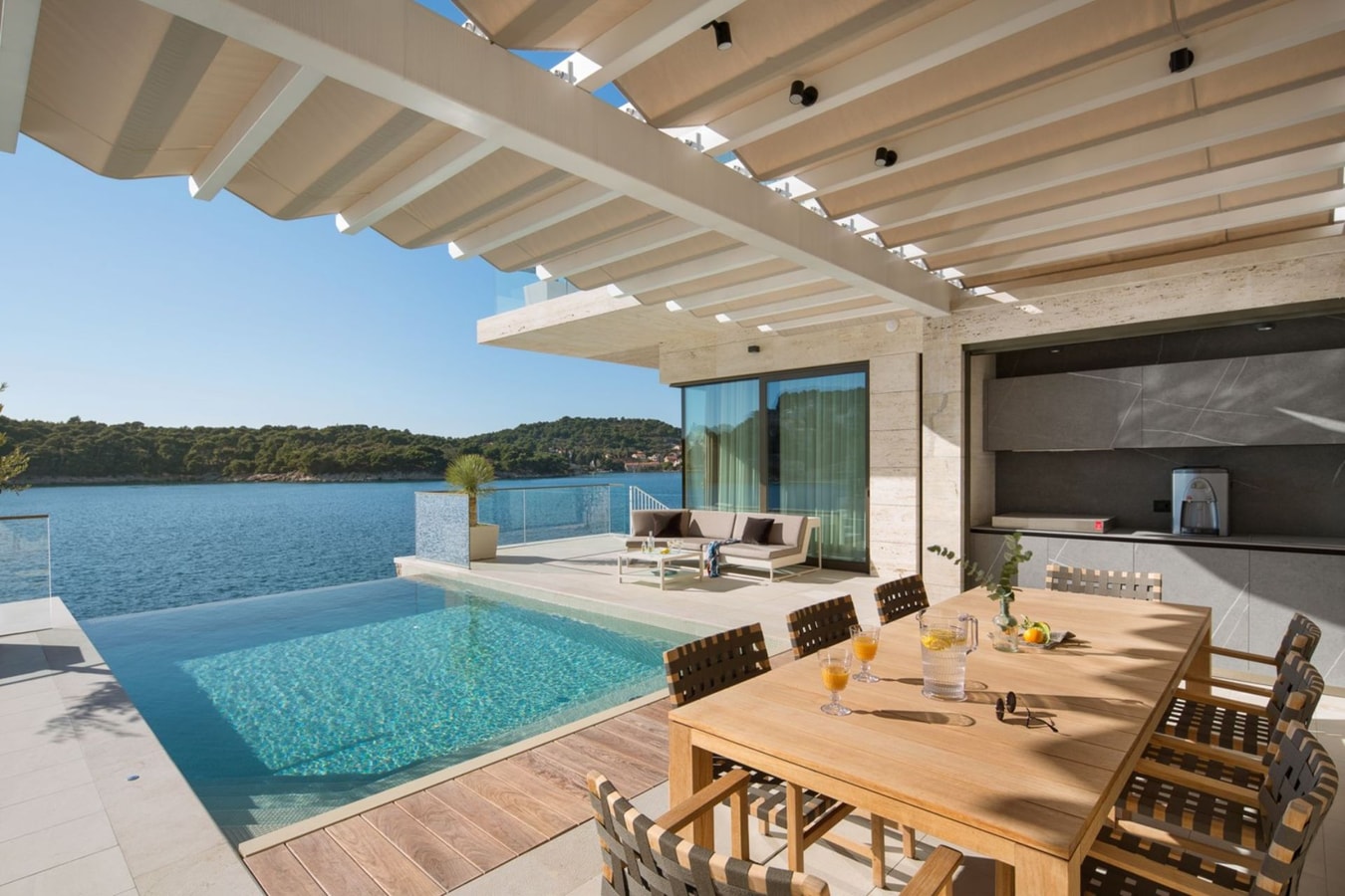 Villa Veselka - Private villa with pool in Dalmatia 18 My Villa Breaks