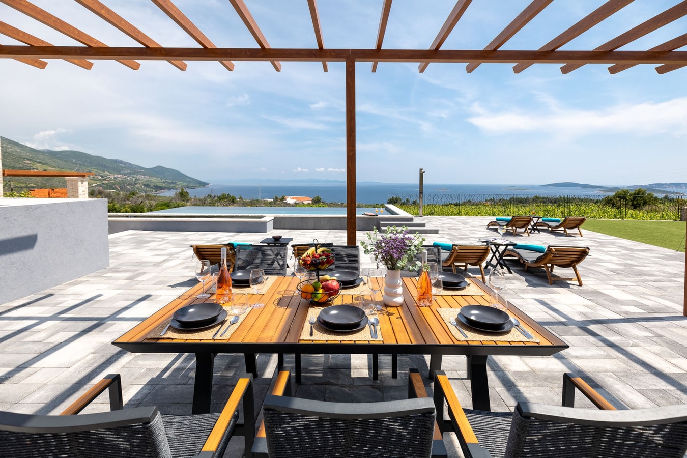 Villa Tajana - Private villa with pool and play court 27 My Villa Breaks