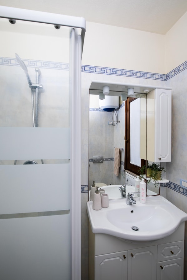 Private villa with swimming pool in Sardinia 12 Italian Breaks
