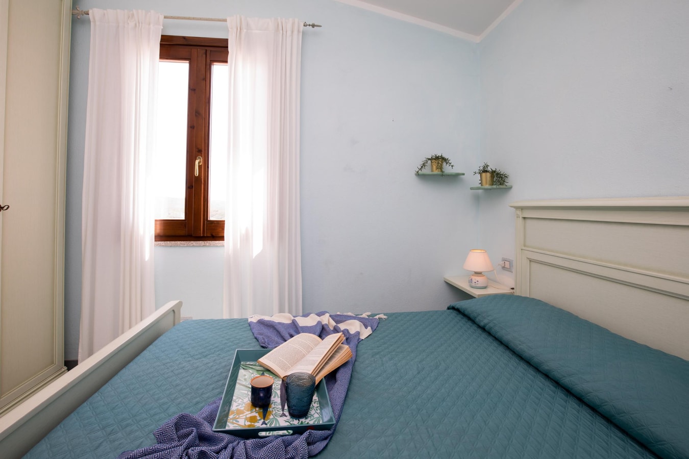 Private villa with swimming pool in Sardinia 15 Italian Breaks