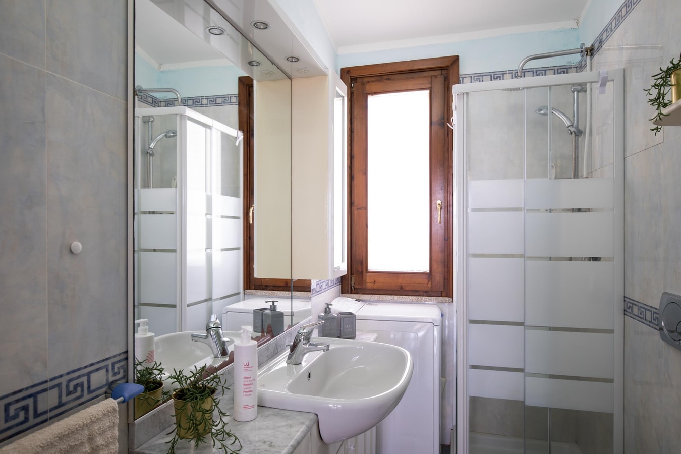 Private villa with swimming pool in Sardinia 16 Italian Breaks