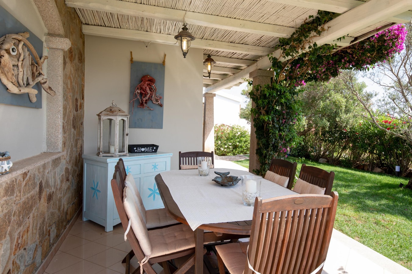 Private villa with swimming pool in Sardinia 23 Italian Breaks