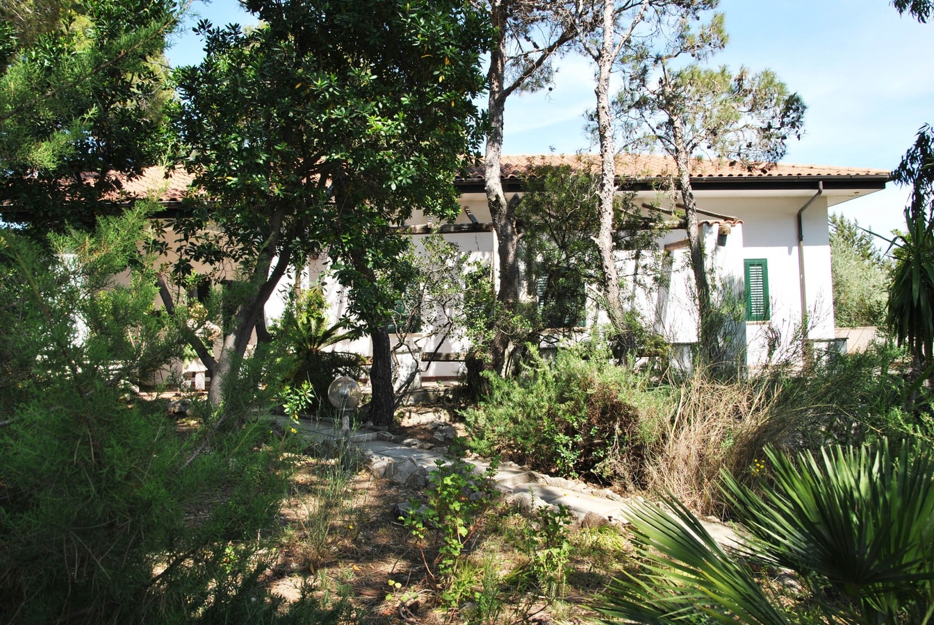 Casa Cicero - Private house with terrace, Latium Italian Breaks