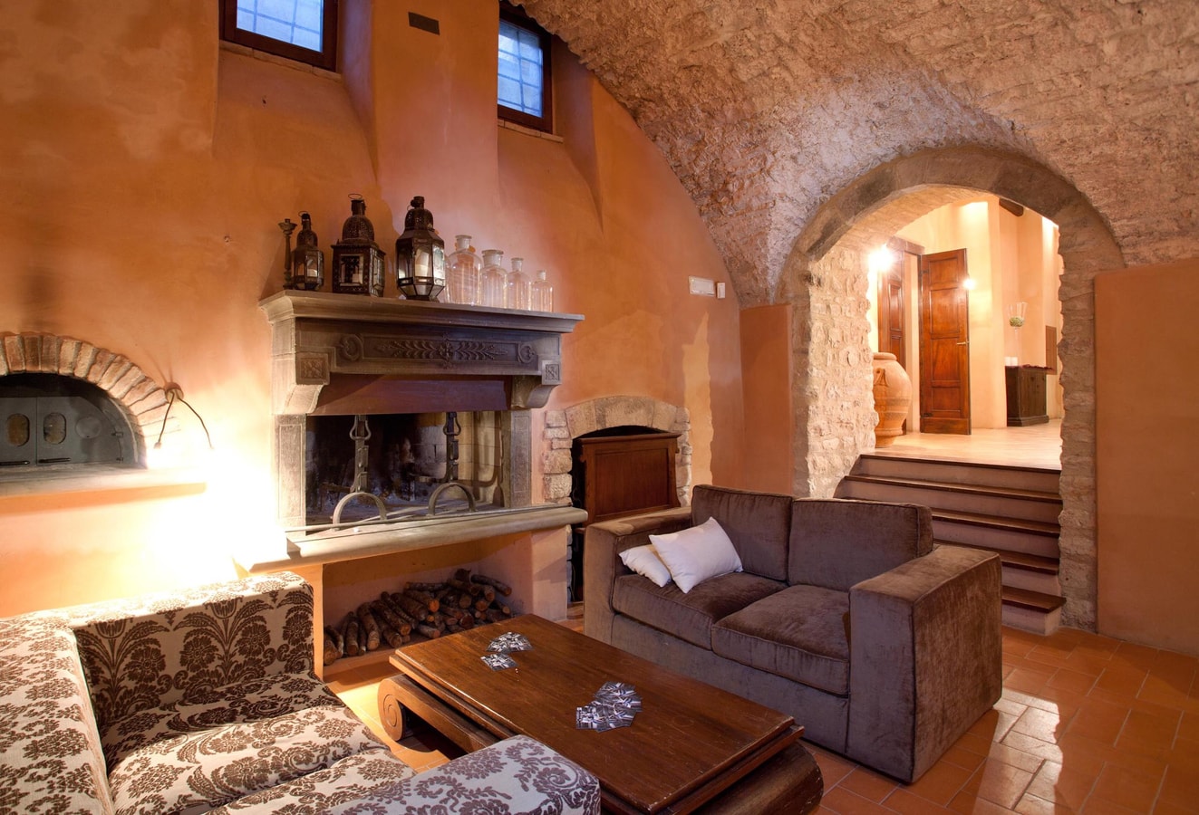 Villa Nora - Private villa with pool in Umbria 11 Italian Breaks