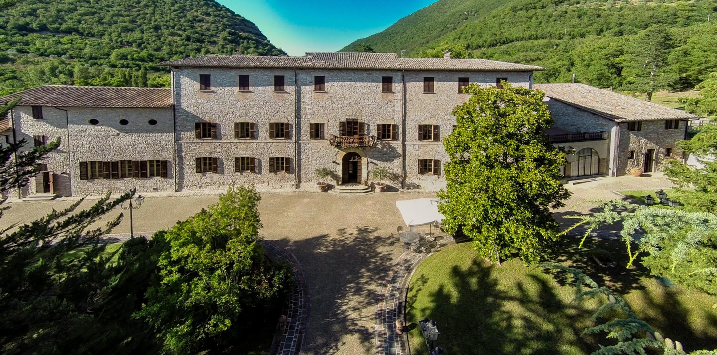 Villa Nora - Private villa with pool in Umbria 35 Italian Breaks