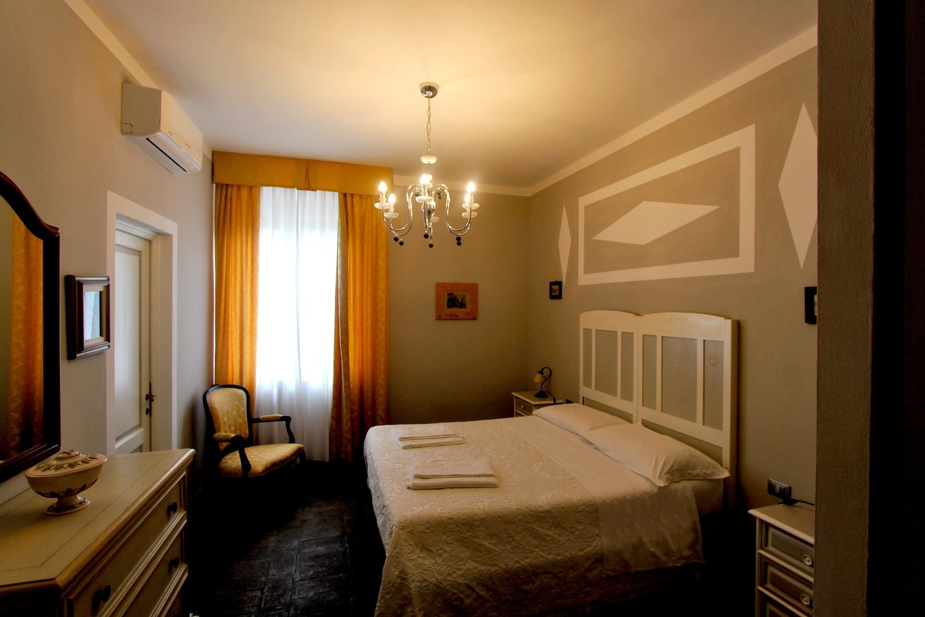 Villa Pici - Private Tuscan villa with pool 15 Italian Breaks