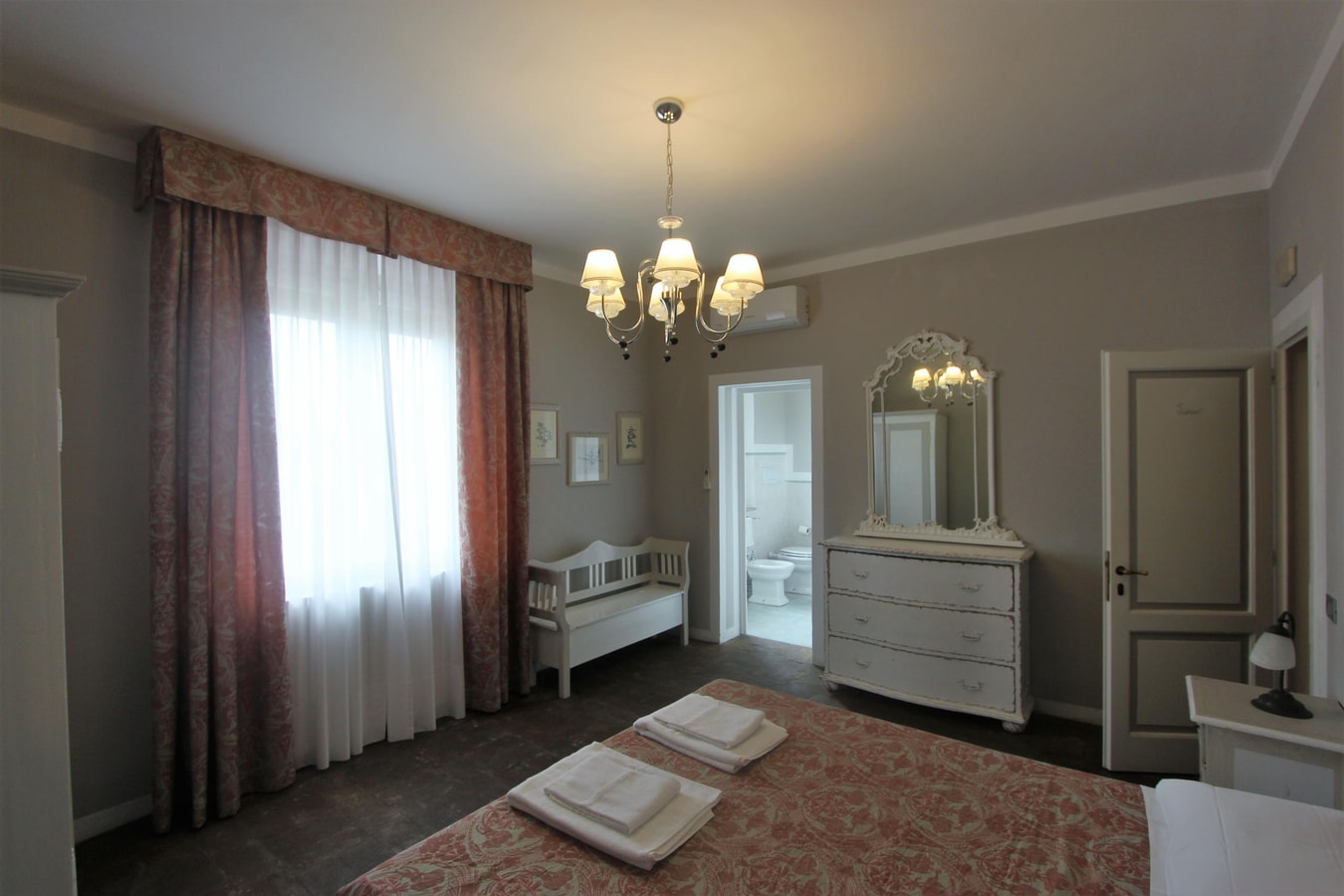 Villa Pici - Private Tuscan villa with pool 17 Italian Breaks