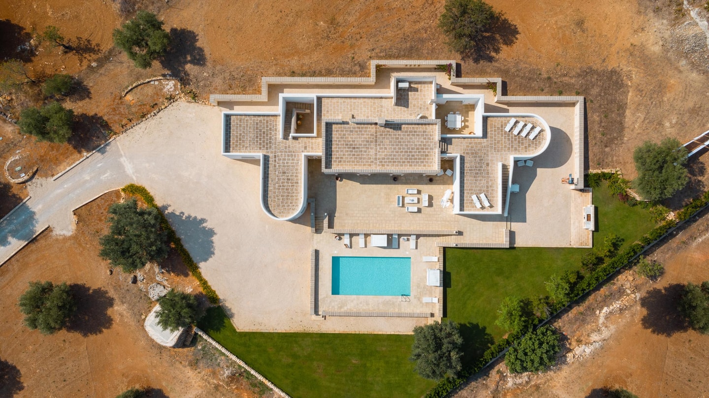 Villa Florina - Private villa with swimming pool in Puglia 1 Italian Breaks