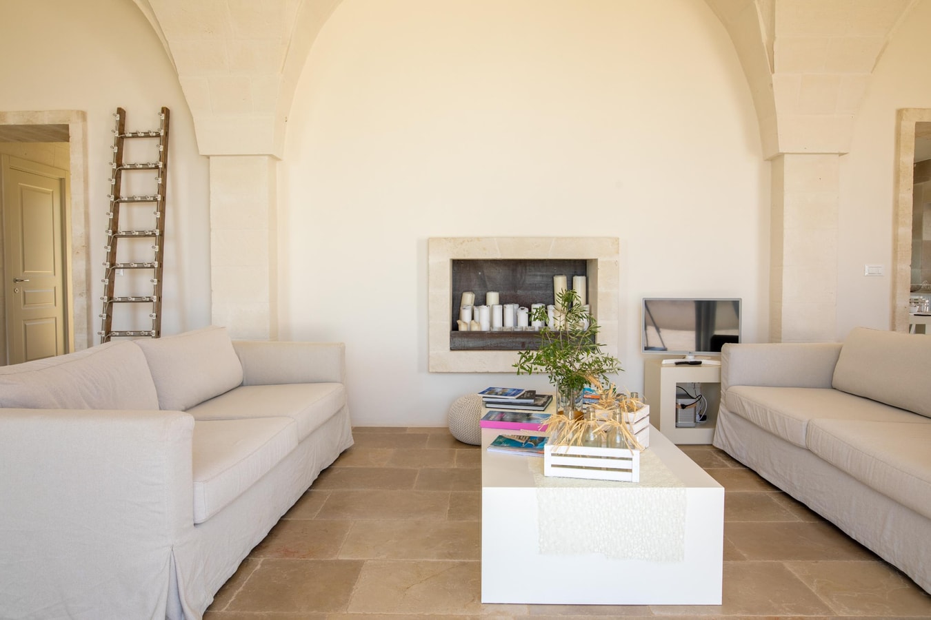 Villa Florina - Private villa with swimming pool in Puglia 2 Italian Breaks