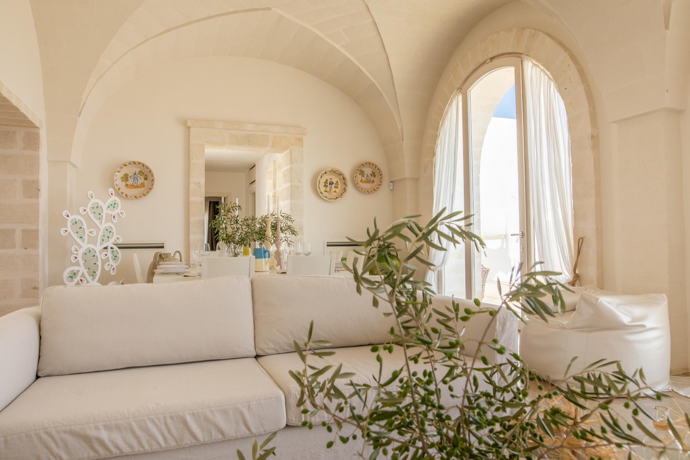 Villa Florina - Private villa with swimming pool in Puglia 3 Italian Breaks