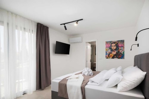 Villa Dragica - Private villa with pool, Sibenik 29 My Villa Breaks