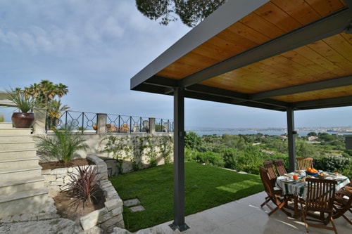 Villa Raisi with private swimming pool in Sicily 3 Italian Breaks