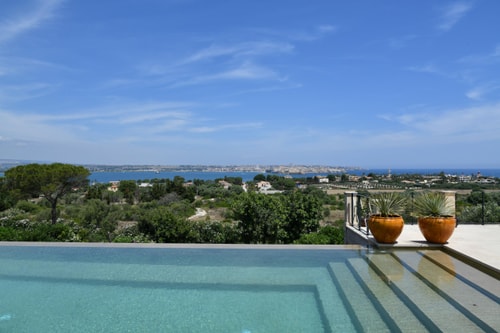 Villa Raisi with private swimming pool in Sicily 37 Italian Breaks