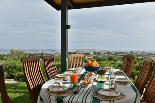 Villa Raisi with private swimming pool in Sicily 43 Italian Breaks