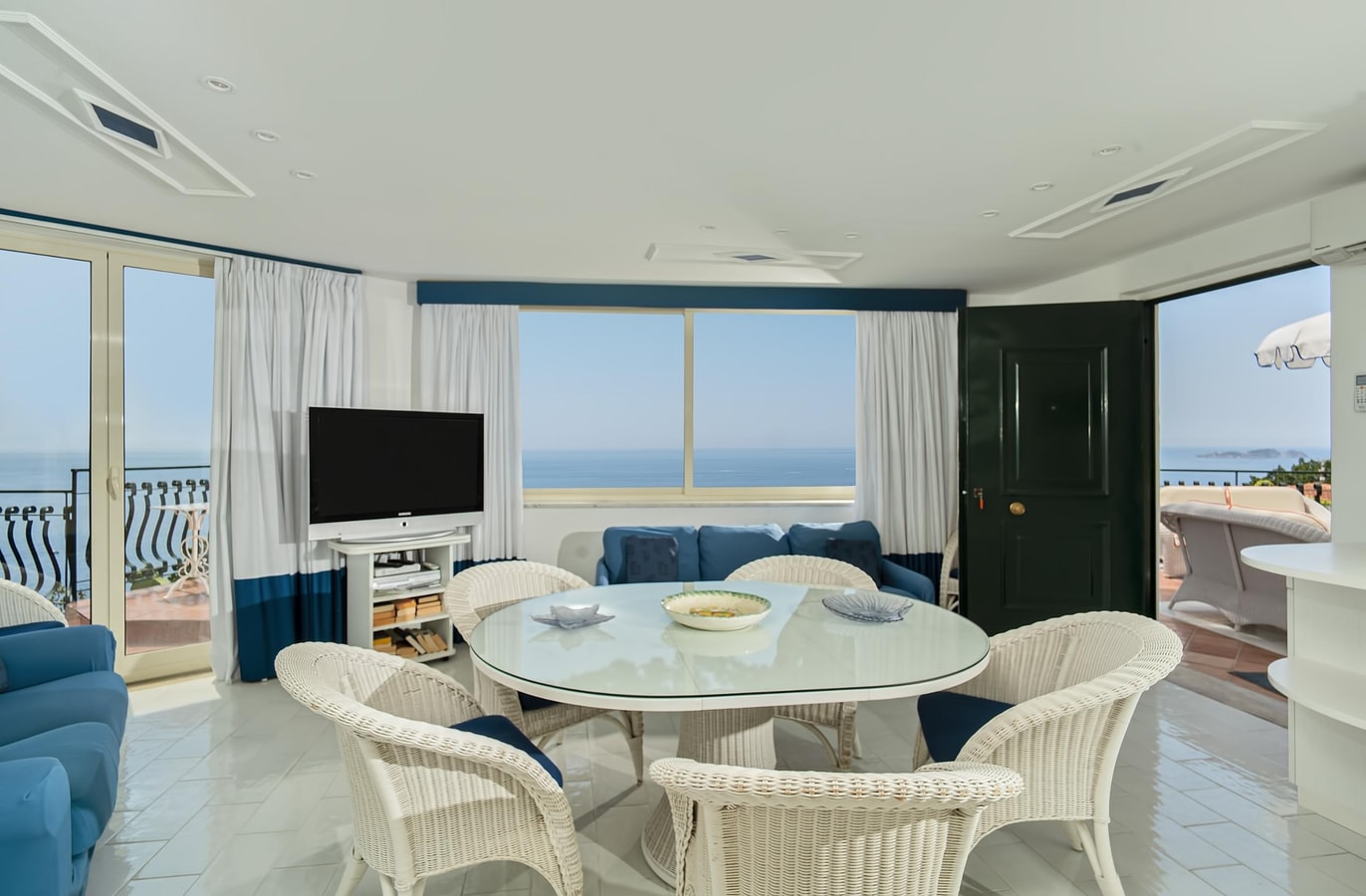 Two private villas with pool near town 5 Italian Breaks