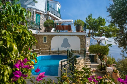 Two private villas with pool near town 1 Italian Breaks