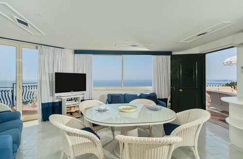 Two private villas with pool near town 5 Italian Breaks