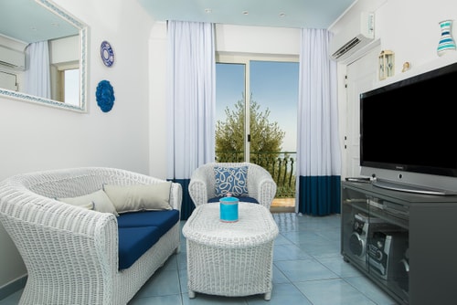 Two private villas with pool near town 27 Italian Breaks