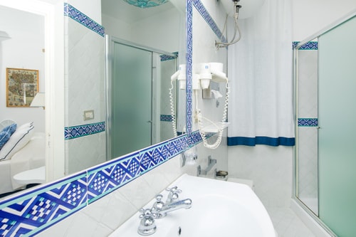 Villas Gru Blumarine  - Two private villas with pool near town 11 Italian Breaks