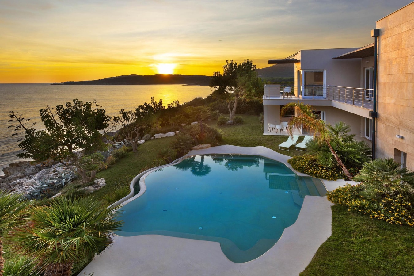 Villa Lorelia with private swimming pool, Sardinia 1 Italian Breaks