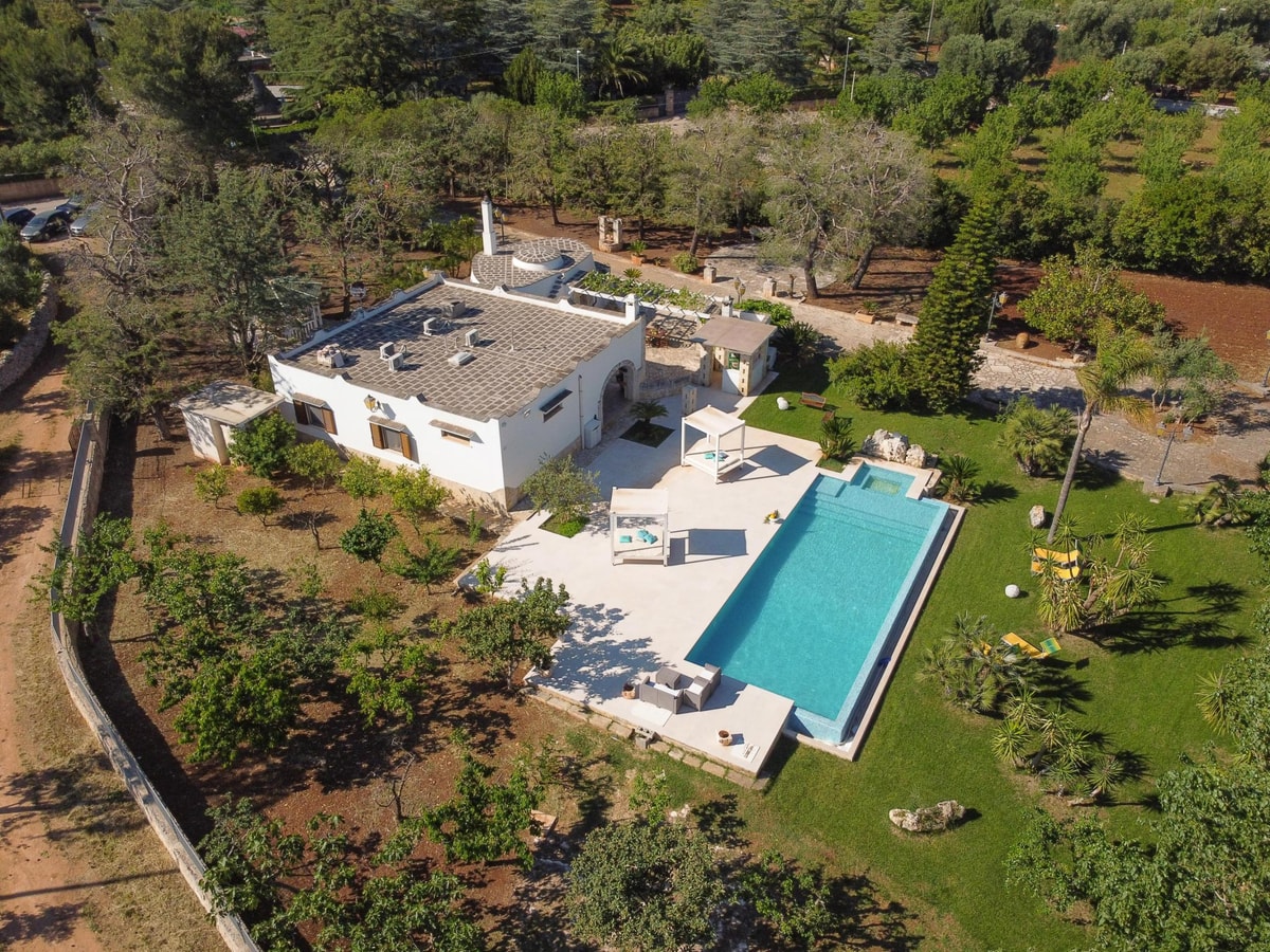 Villa Tesoro -  with private swimming pool, Puglia 28 Italian Breaks