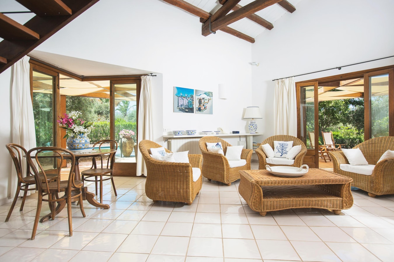VILLA EREMORO – CEFALU AREA 4 Italian Breaks