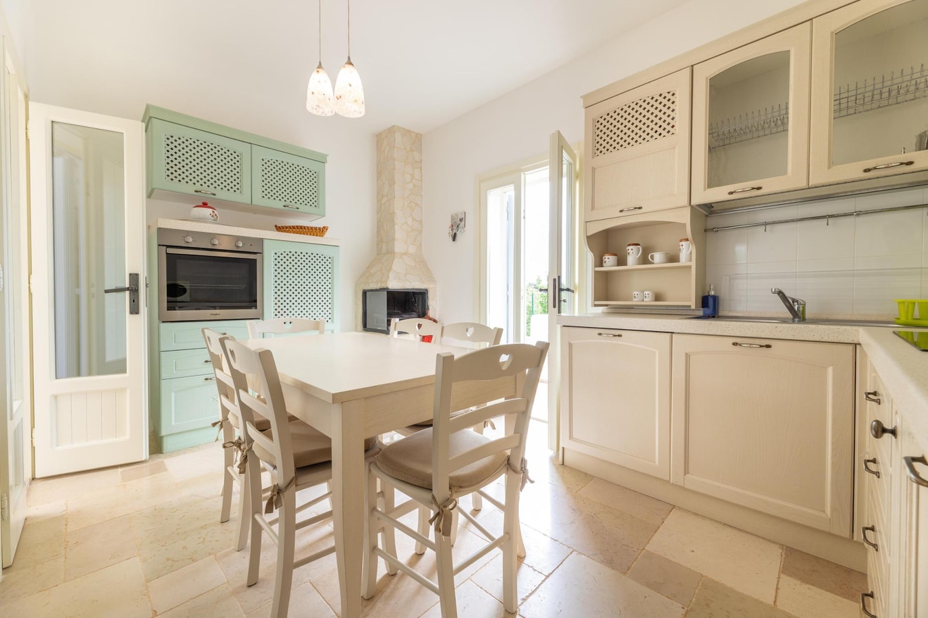 Villa Serenella - Private villa with pool in Puglia 6 Italian Breaks