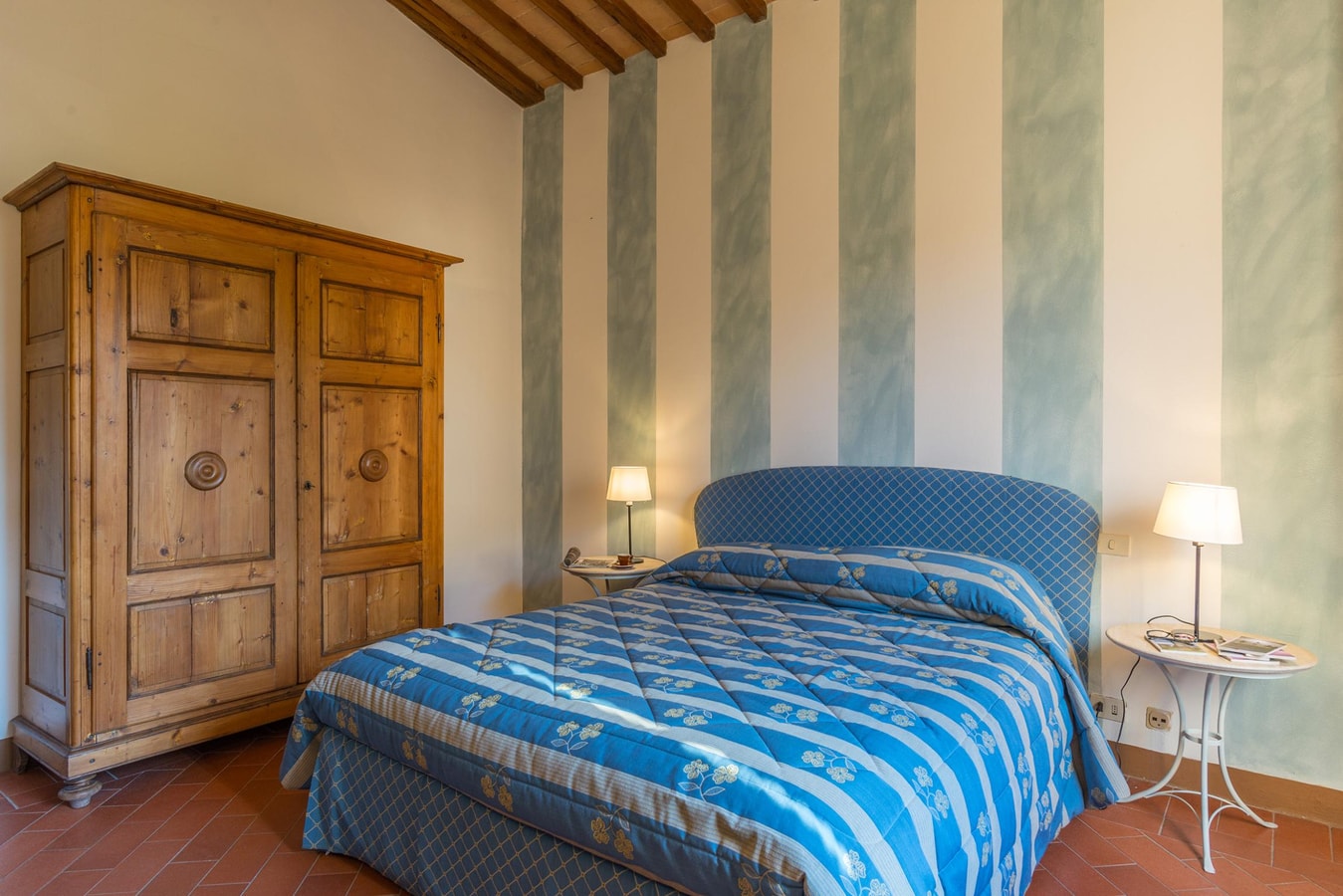 Campanella Estate – Luxury Tuscan villa with private pool 109 Italian Breaks